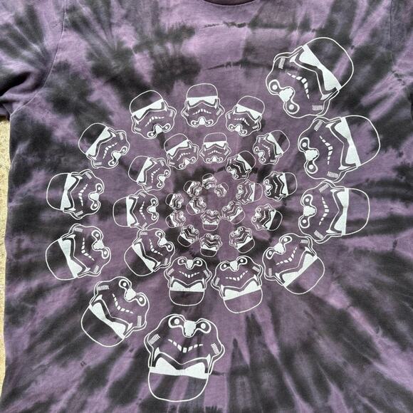 UNIQLO x Star Wars x Tetsu Nishiyama NIGO Tie Dye Graphic Tee Storm Troopers - Picture 2 of 3